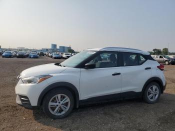  Salvage Nissan Kicks