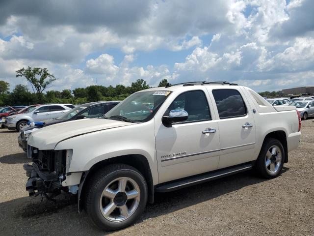  Salvage Chevrolet Avalanche