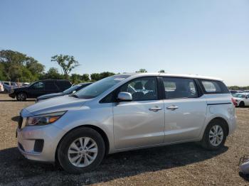  Salvage Kia Sedona