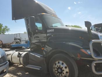  Salvage International Lt625