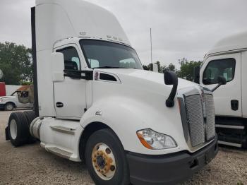  Salvage Kenworth T680