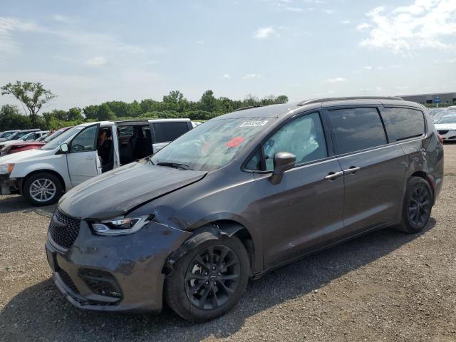  Salvage Chrysler Pacifica