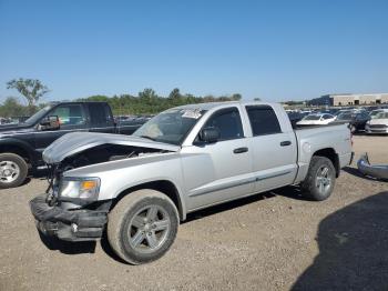  Salvage Dodge Dakota