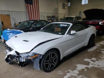  Salvage Ford Mustang
