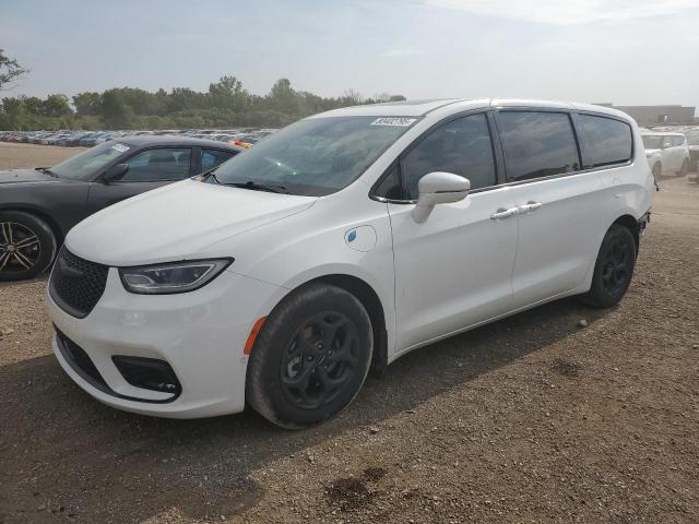 Salvage Chrysler Pacifica