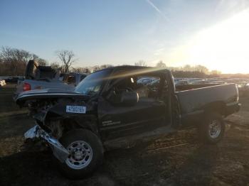  Salvage Chevrolet Silverado 2500