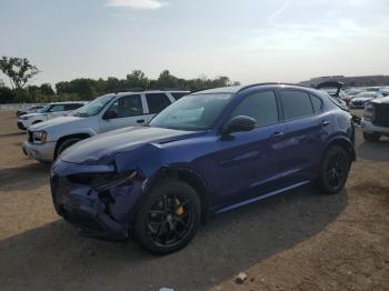  Salvage Alfa Romeo Stelvio