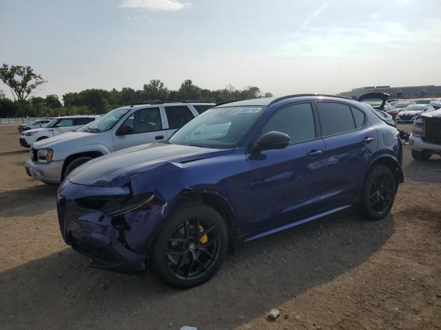  Salvage Alfa Romeo Stelvio