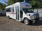 Ford Econoline E450 Super Duty Cutaway Van Image 6