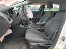 Chevrolet Cruze Ls Image 5