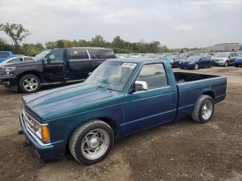  Salvage Chevrolet S-10