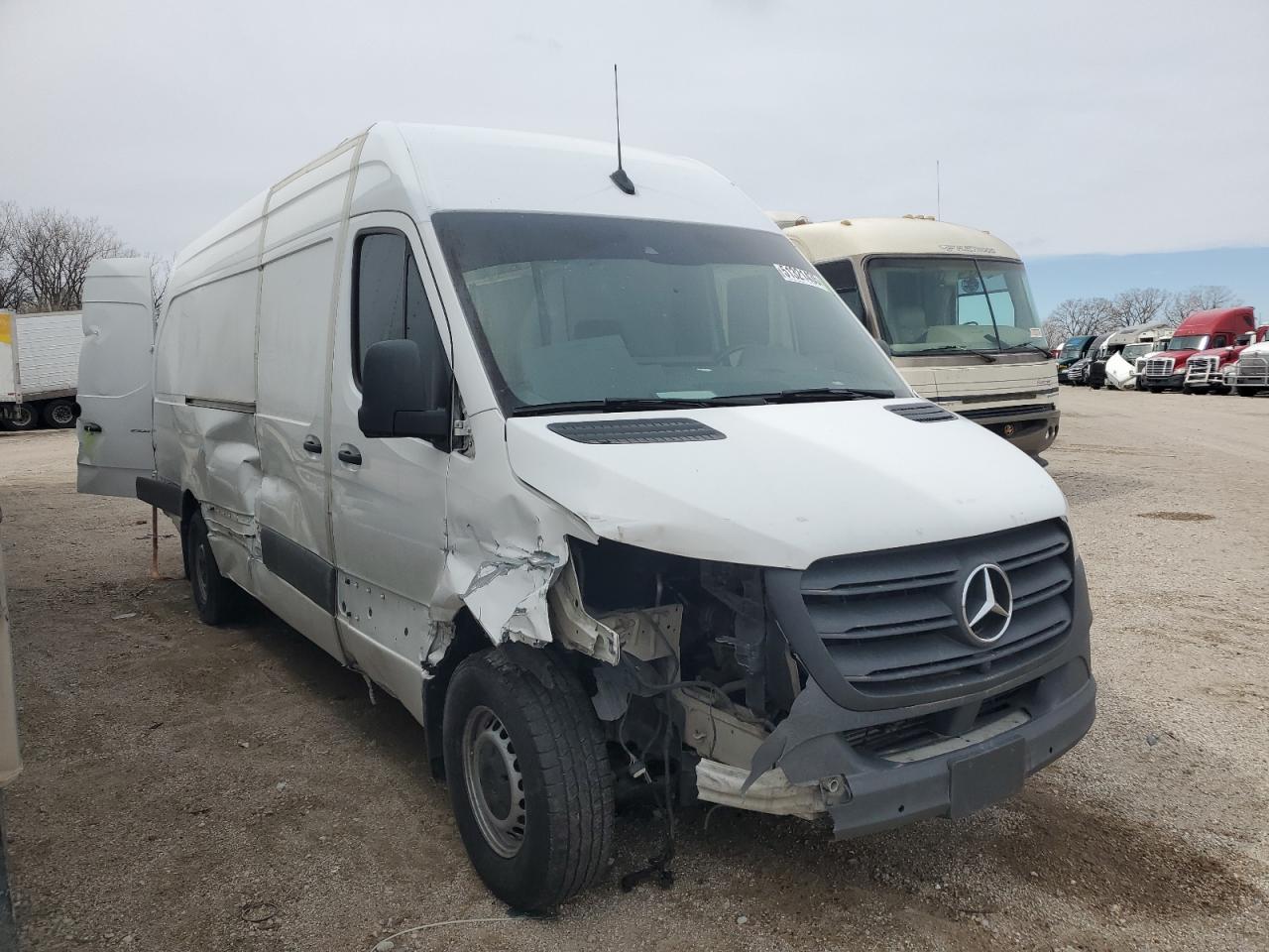 Mercedes-Benz Sprinter 2500 Image 11