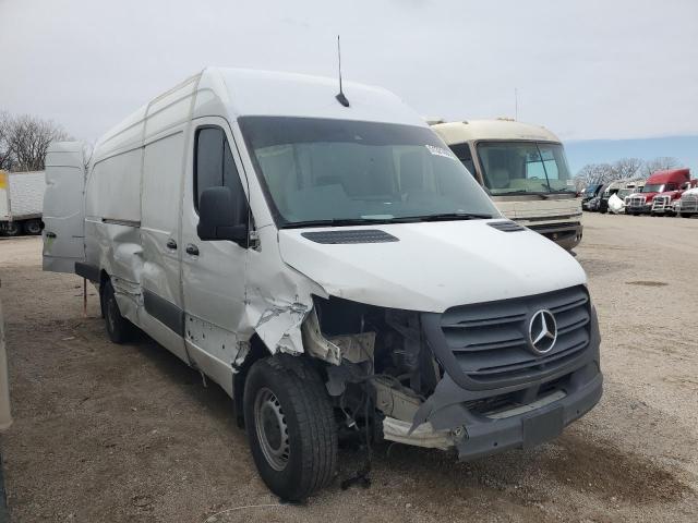 Mercedes-Benz Sprinter 2500 Image 11