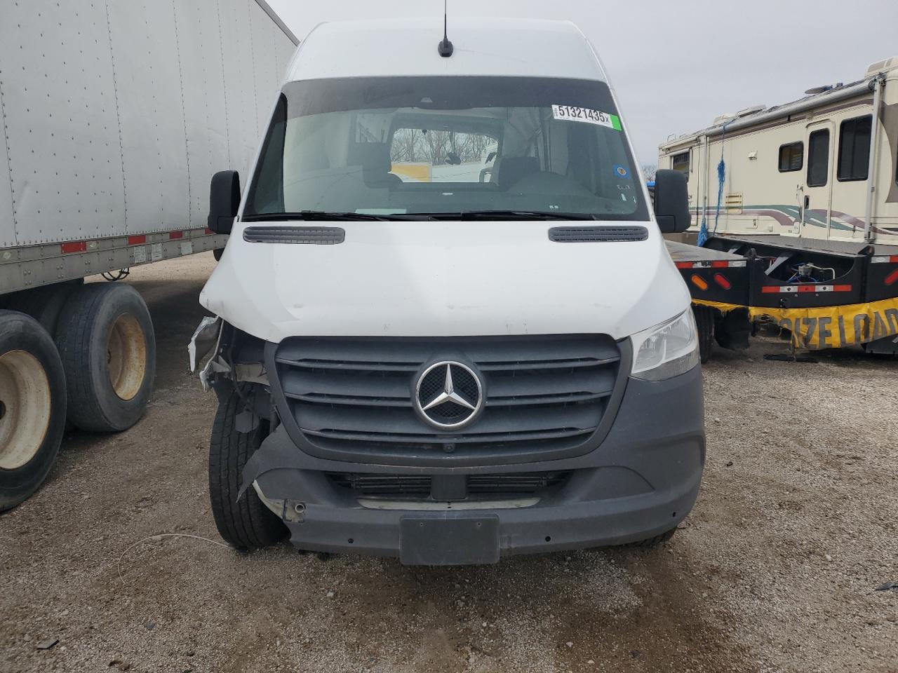 Mercedes-Benz Sprinter 2500 Image 5