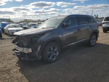  Salvage Toyota Highlander