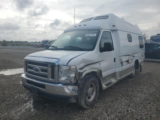 Ford Econoline E350 Super Duty Van Image 5
