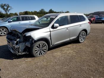  Salvage Mitsubishi Outlander