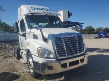  Salvage Freightliner Cascadia