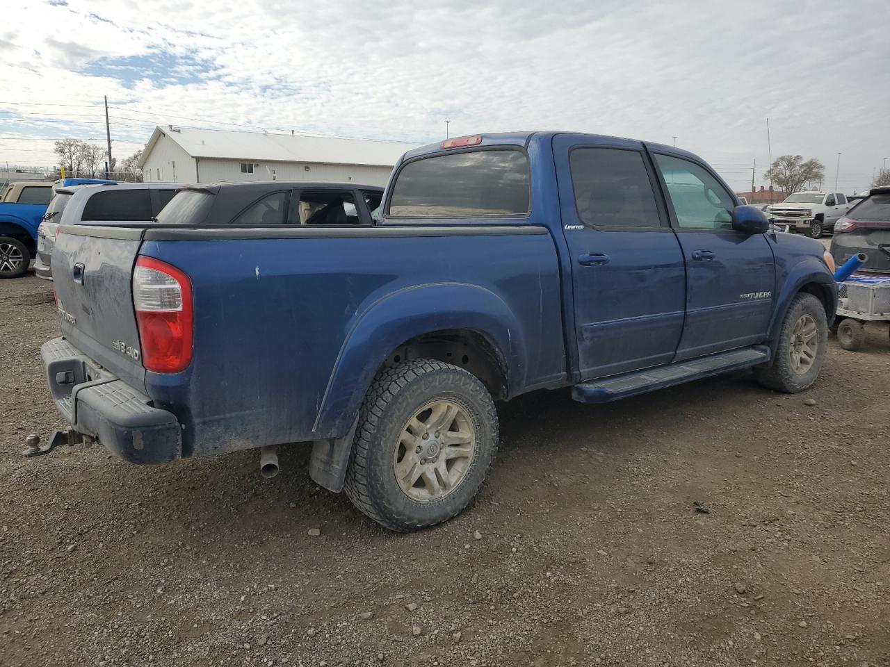 Toyota Tundra Double Cab Limited Image 3