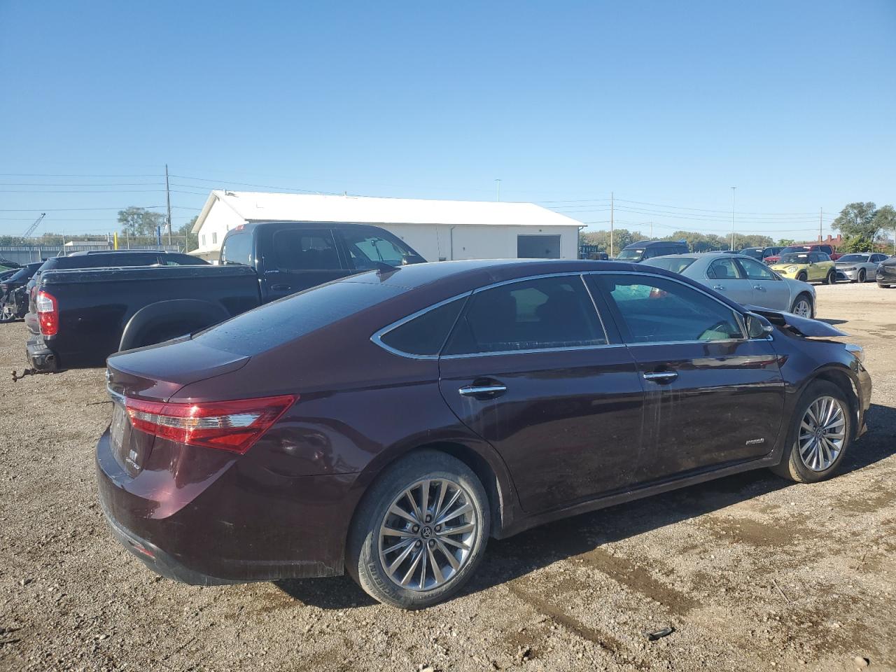 Toyota Avalon Hybrid Image 11