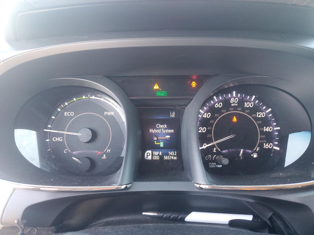 Toyota Avalon Hybrid Image 8