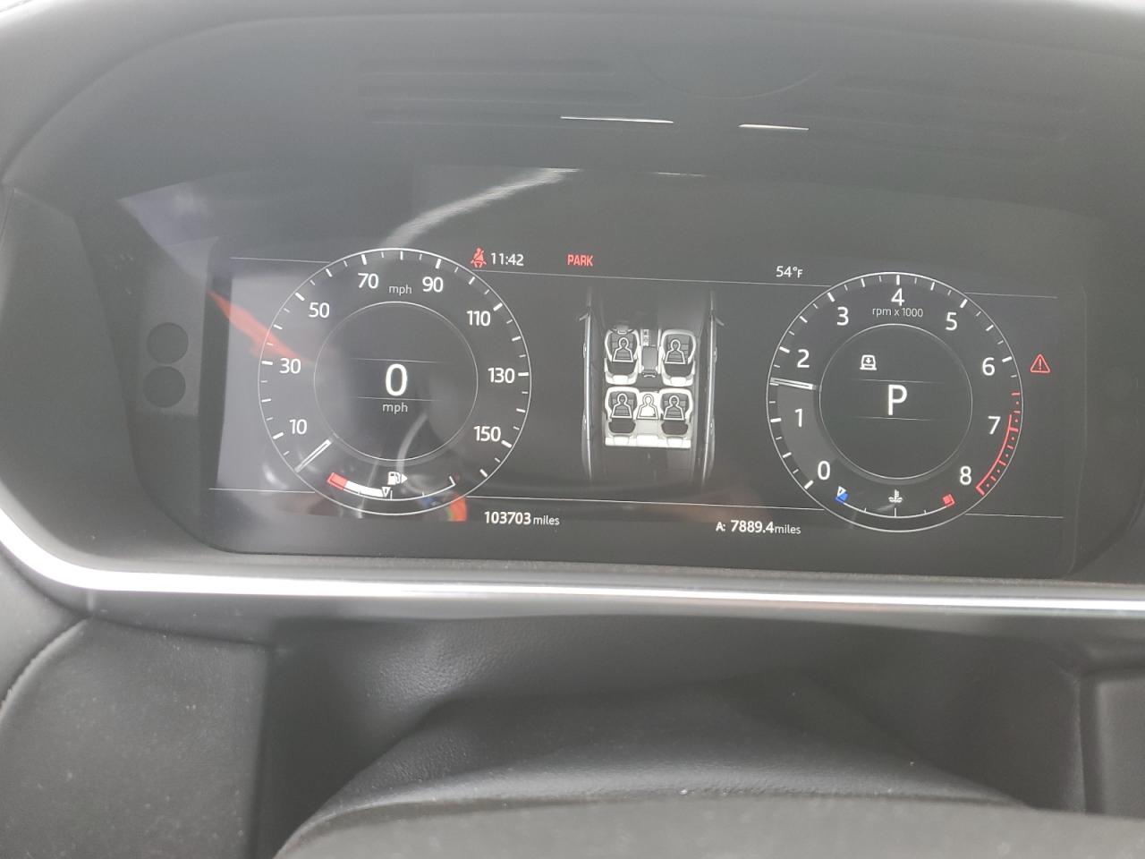 Land Rover Range Rover Hse Dynamic Image 7