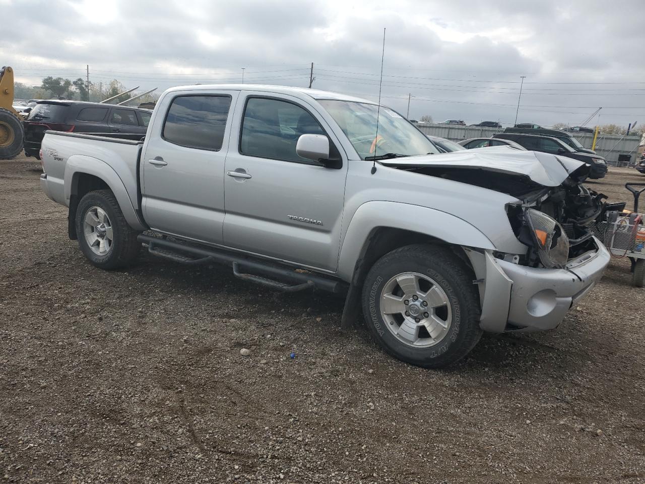 Toyota Tacoma Double Cab Image 4