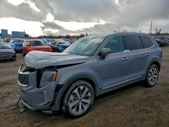  Salvage Kia Telluride