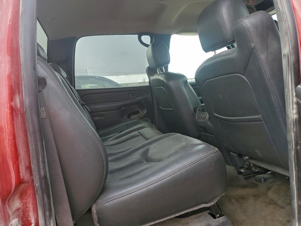 Chevrolet Silverado K1500 Image 10