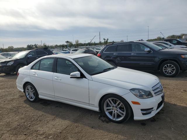 Mercedes-Benz C-Class 300 4matic Image 5