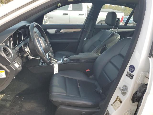 Mercedes-Benz C-Class 300 4matic Image 2