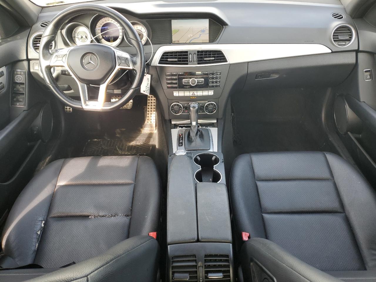 Mercedes-Benz C-Class 300 4matic Image 11