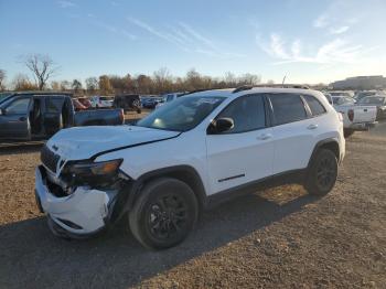  Salvage Jeep Cherokee