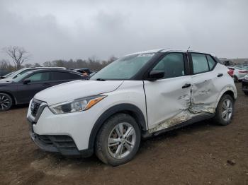  Salvage Nissan Kicks