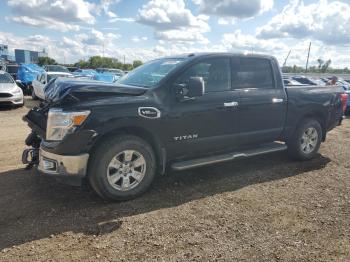  Salvage Nissan Titan