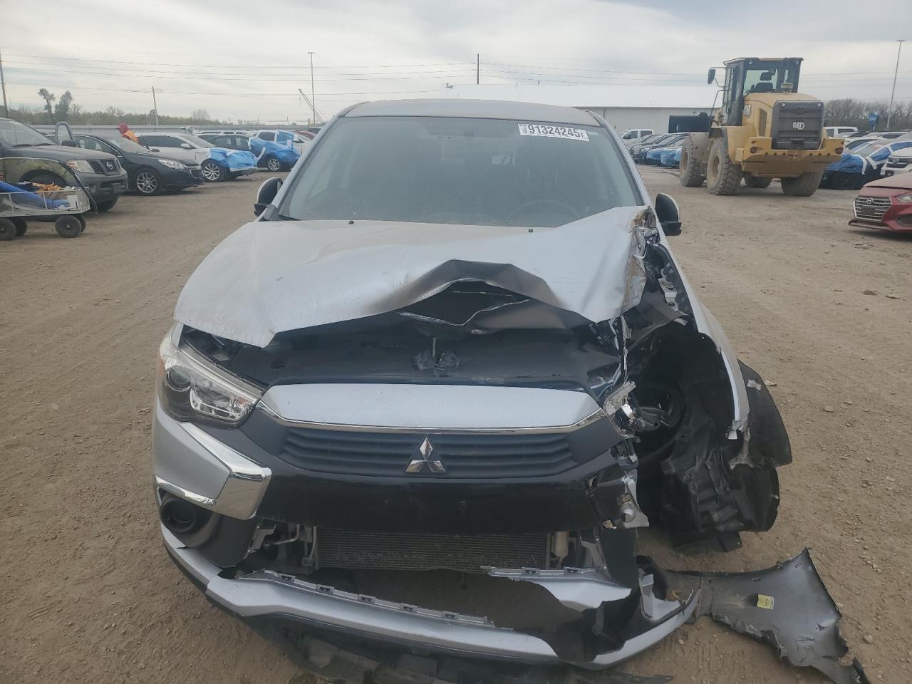 Mitsubishi Outlander Es Image 5