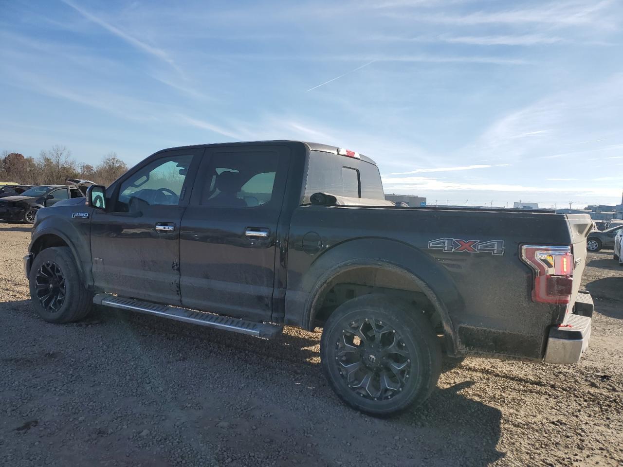 Ford F-150 Supercrew Image 2