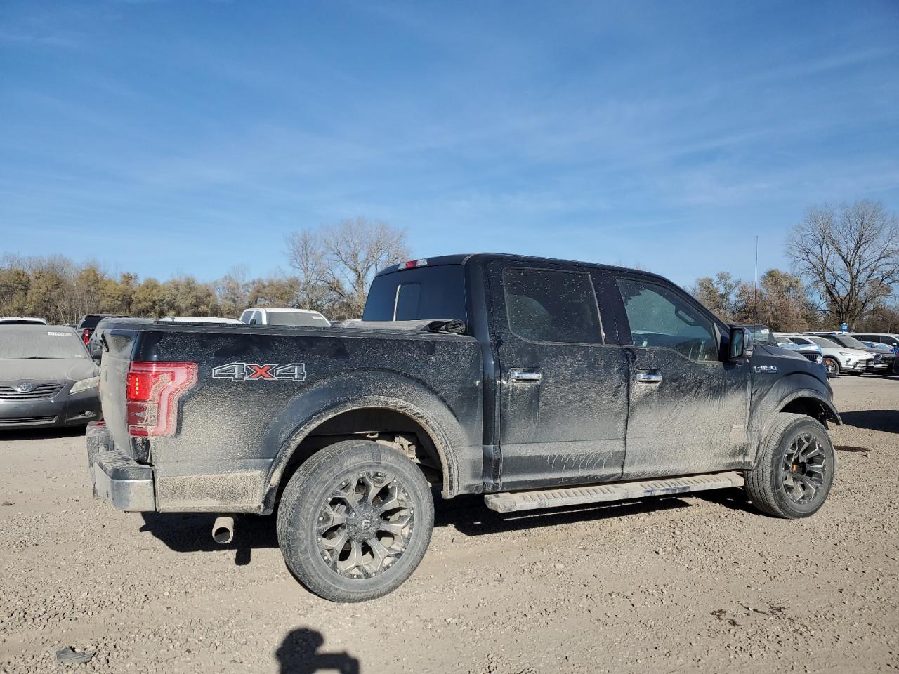 Ford F-150 Supercrew Image 3