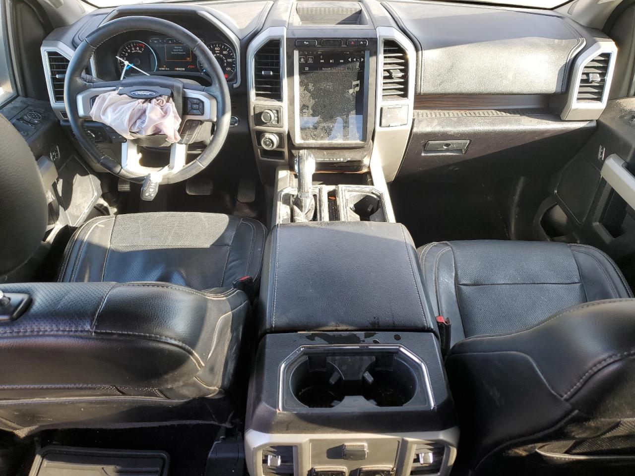 Ford F-150 Supercrew Image 6