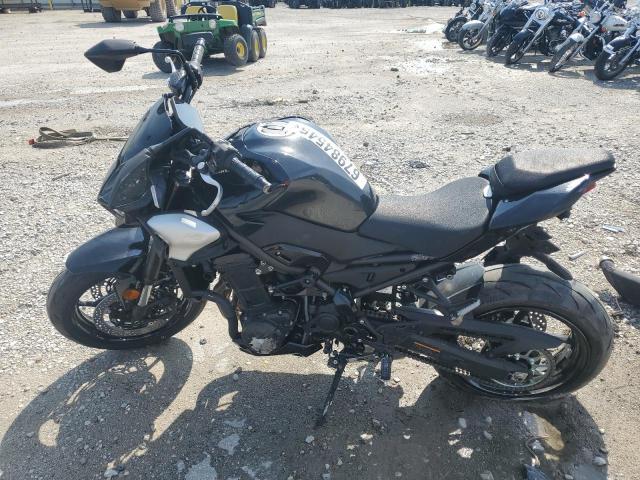 Kawasaki Zr900 S S Image 4