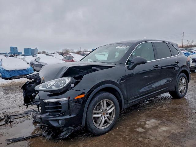  Salvage Porsche Cayenne