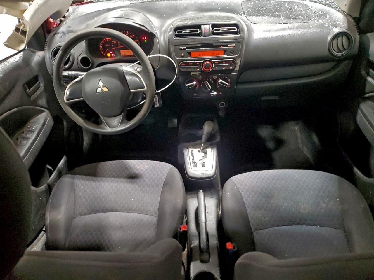 Mitsubishi Mirage Es Image 12