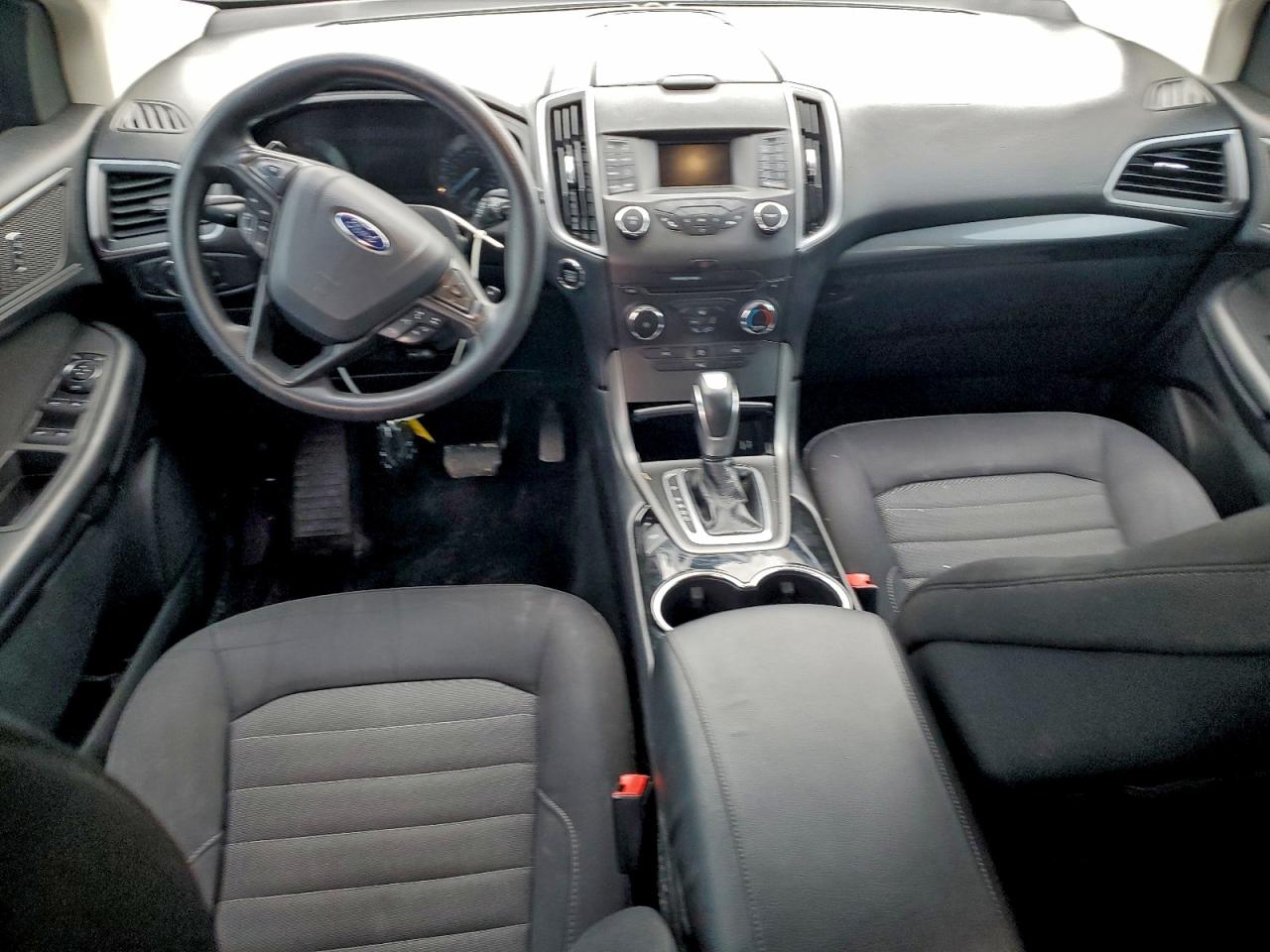 Ford Edge Se Image 4