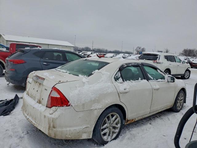 Ford Fusion Sel Image 2