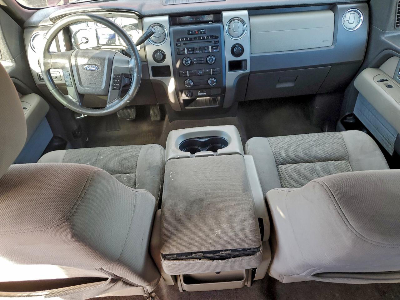 Ford F-150 Supercrew Image 12