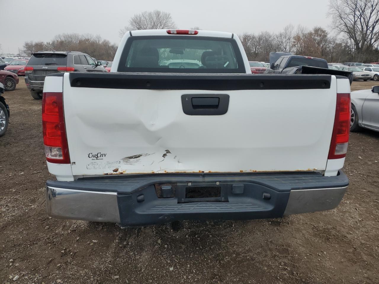 GMC Sierra K1500 Image 8