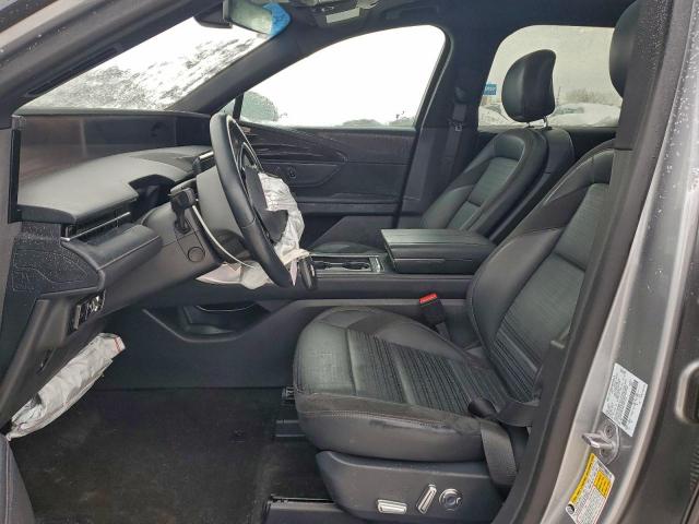 Lincoln Nautilus Reserve Image 4