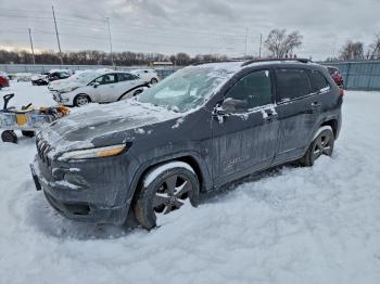  Salvage Jeep Grand Cherokee