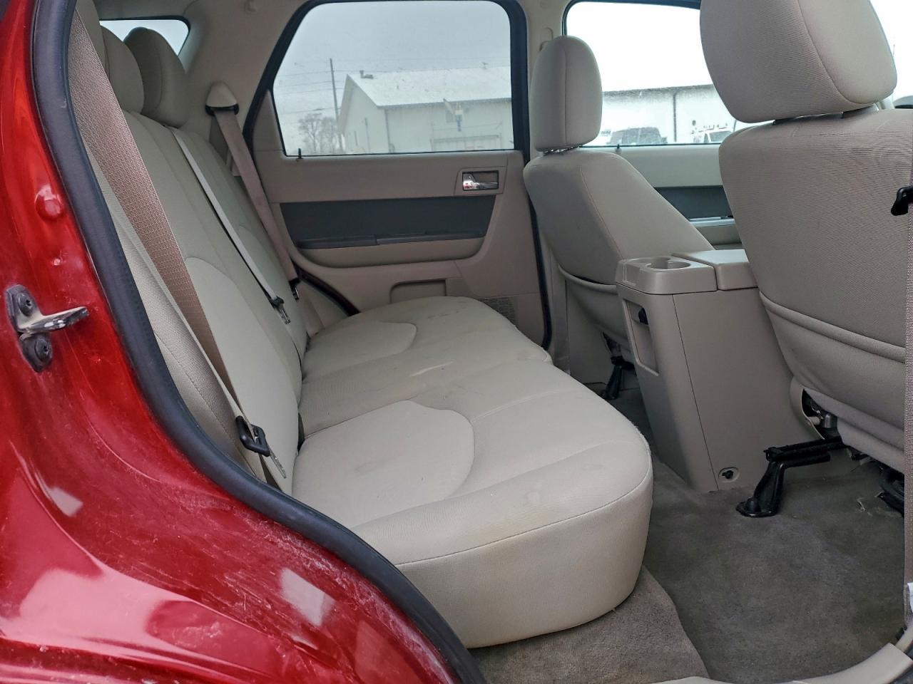 Mercury Mariner Image 8