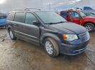 Chrysler Minivan Touring Image 2